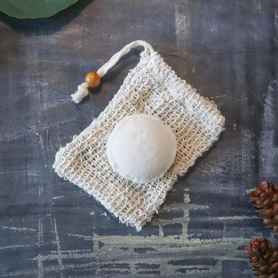 Shampoo hidratante sólido / Hydrating Shampoo Bar